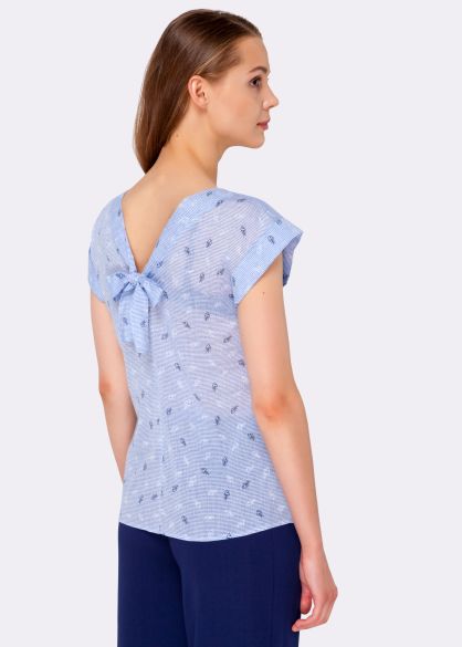Блуза в голубую полоску из легкой хлопковой ткани со спущенной линией плеча 1217