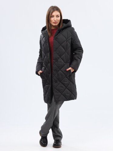 Утепленное черное стеганое пальто 4430