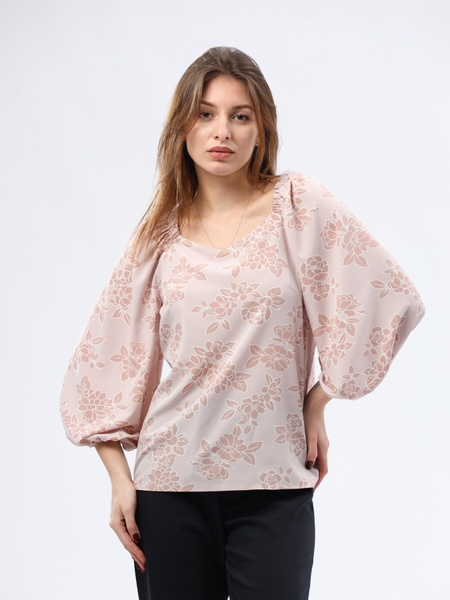 Пудрова блуза з вирізом каре та об'ємними рукавами 1321 (54) 2800000076122 фото