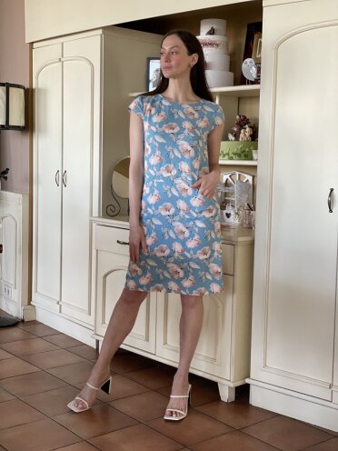 Льняное голубое платье с карманами цветочный принт 5744