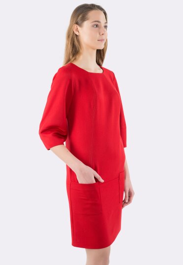 Сукня прямого силуету червона з об'ємними рукавами 5574