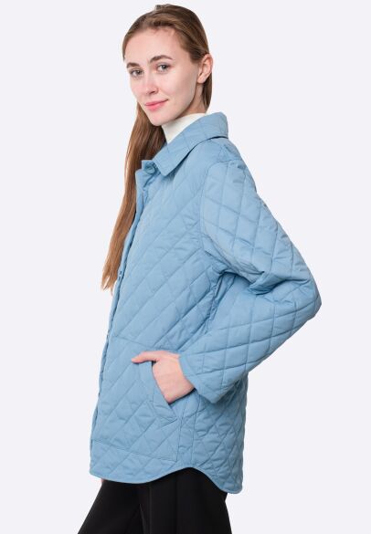 Удлиненная стеганая куртка голубого цвета 4417