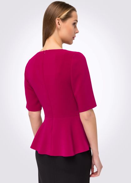 Блуза кольору фуксії з баскою1207