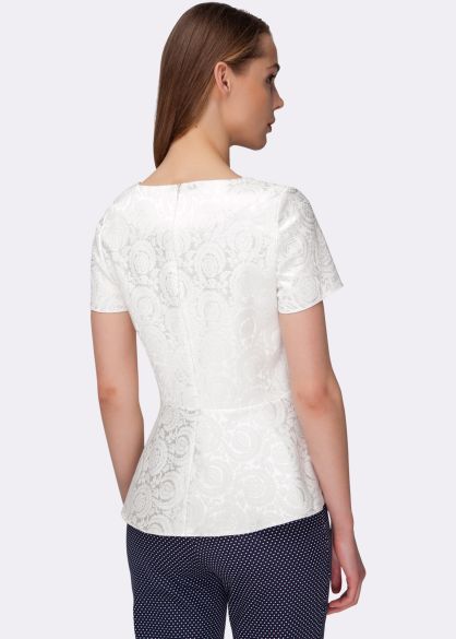 Белая блуза из жаккарда с гипюровой вставкой 1212