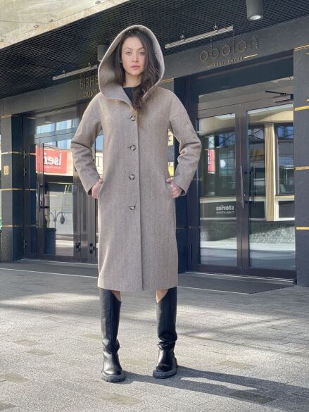 Утепленное шерстяное пальто с капюшоном светло-коричневого цвета 4427