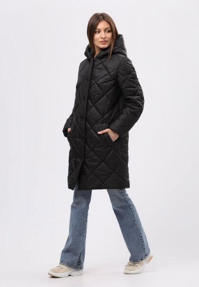 Утепленное черное стеганое пальто 4430